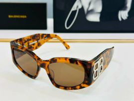 Picture of Balenciga Sunglasses _SKUfw56867751fw